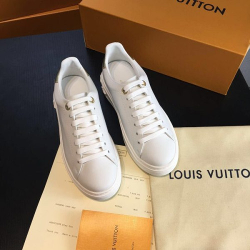 l0*is-V*t0n-sneakers-6