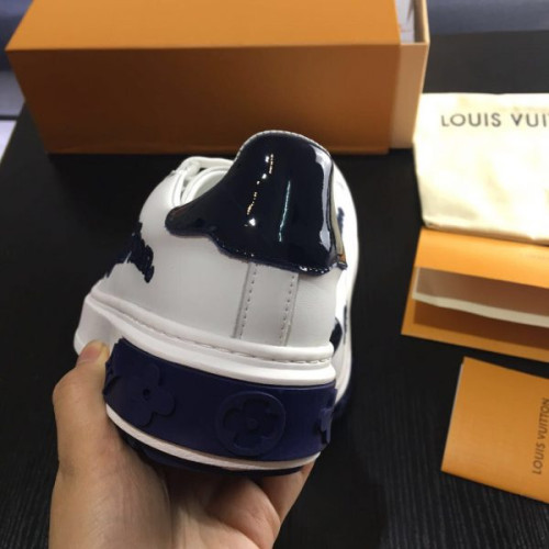 l0*is-V*t0n-sneakers-7