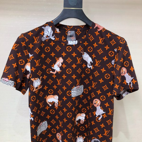 l0*is-V*t0n-t-shirt-32