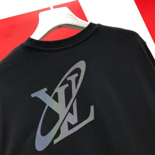 l0*is-V*t0n-t-shirts-21