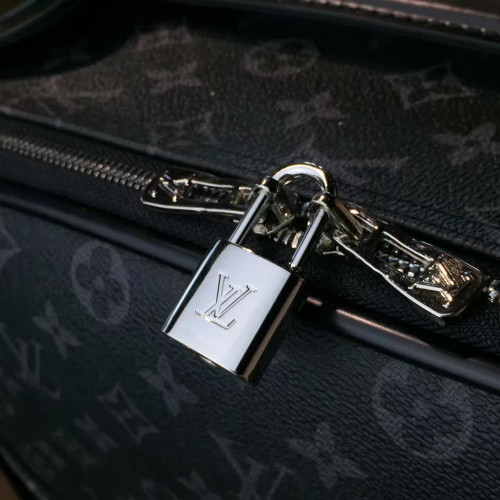l0*is-V*t0n-travel-box-replica-bag-2