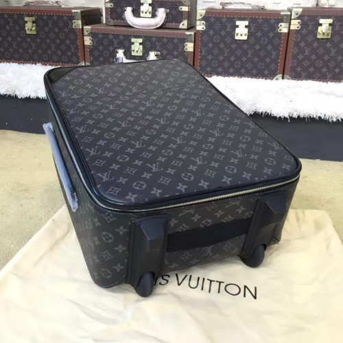 l0*is-V*t0n-travel-box-replica-bag-2