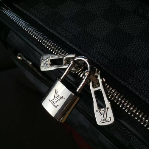 l0*is-V*t0n-travel-box-replica-bag-4