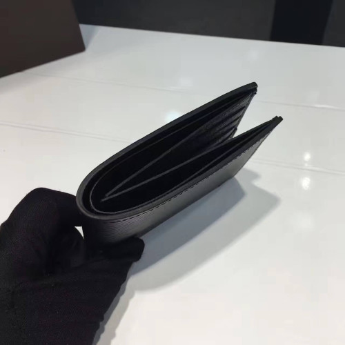 l0*is-V*t0n-wallet-12