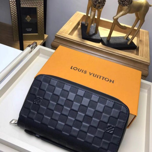l0*is-V*t0n-wallet-19