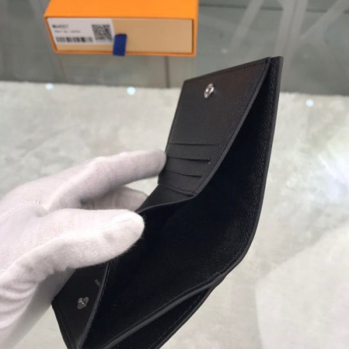 l0*is-V*t0n-wallet-22