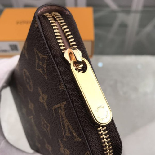 l0*is-V*t0n-wallet-23