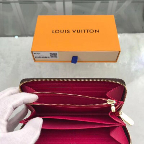 l0*is-V*t0n-wallet-27