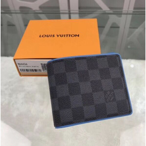 l0*is-V*t0n-wallet-28