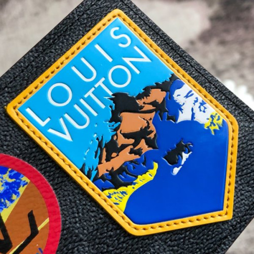 l0*is-V*t0n-wallet-33