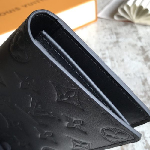l0*is-V*t0n-wallet-35