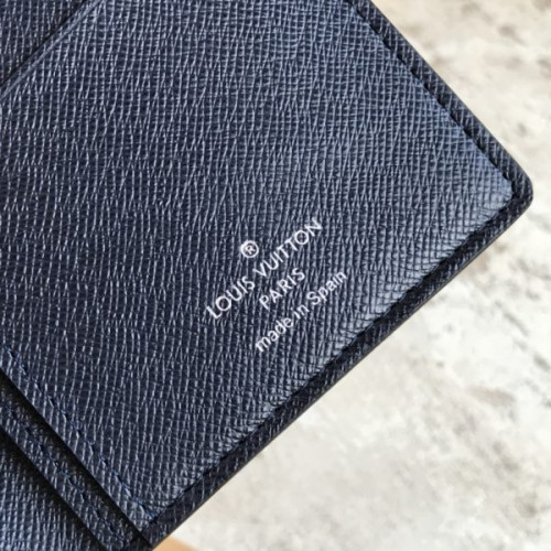l0*is-V*t0n-wallet-37