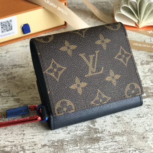 l0*is-V*t0n-wallet-56