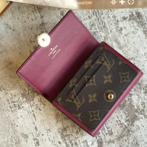 l0*is-V*t0n-wallet-58