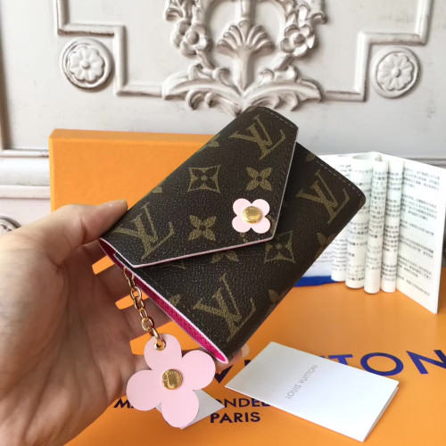 l0*is-V*t0n-wallet-5