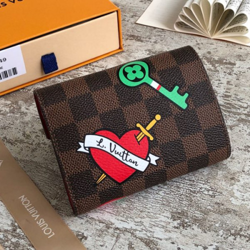 l0*is-V*t0n-wallet-61