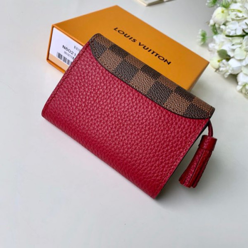 l0*is-V*t0n-wallet-68