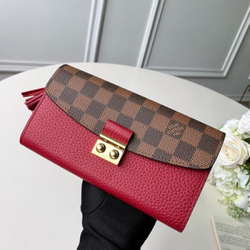 l0*is-V*t0n-wallet-69