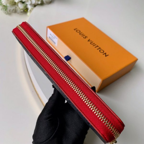 l0*is-V*t0n-wallet-76