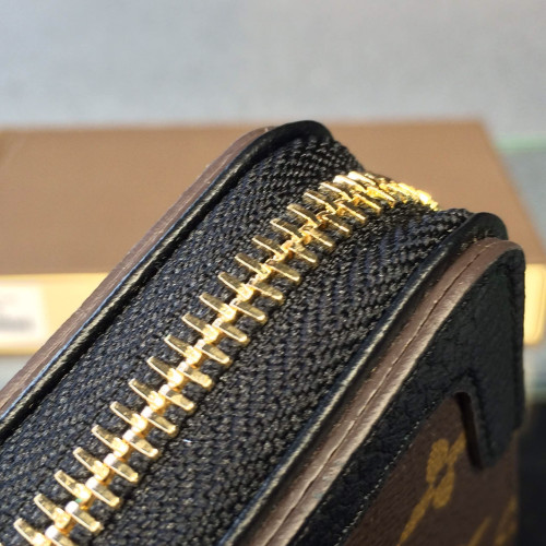 l0*is-V*t0n-wallet-replica-bag-20
