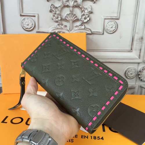 l0*is-V*t0n-wallet-replica-bag-darkgreen