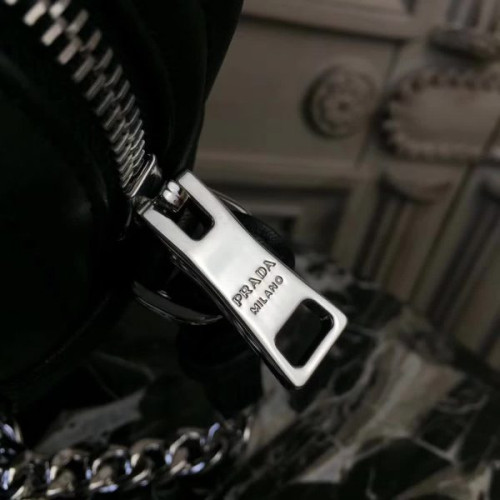 Pra*a-bag-11