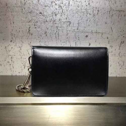 Pra*a-bag-136