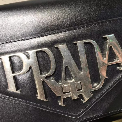 Pra*a-bag-138