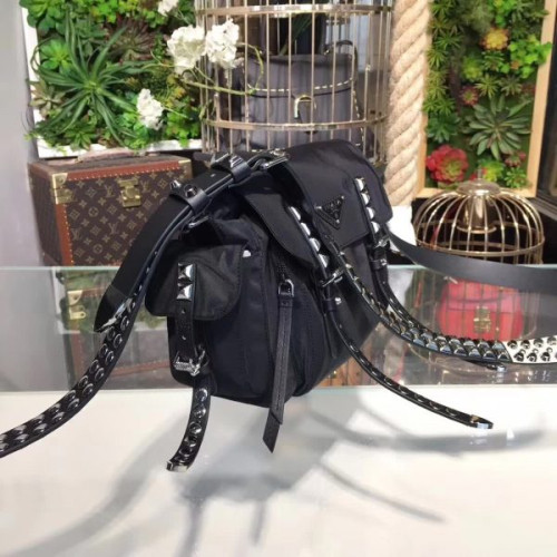 Pra*a-bag-141