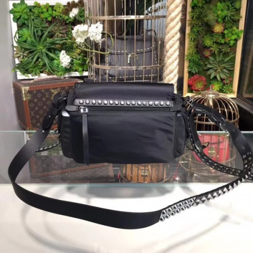 Pra*a-bag-141