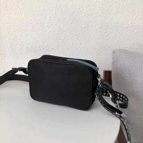 Pra*a-bag-169