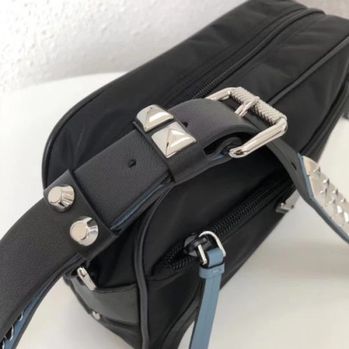 Pra*a-bag-169