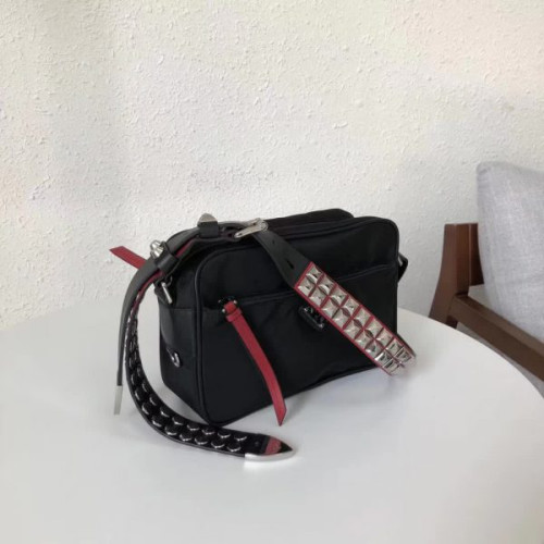Pra*a-bag-170