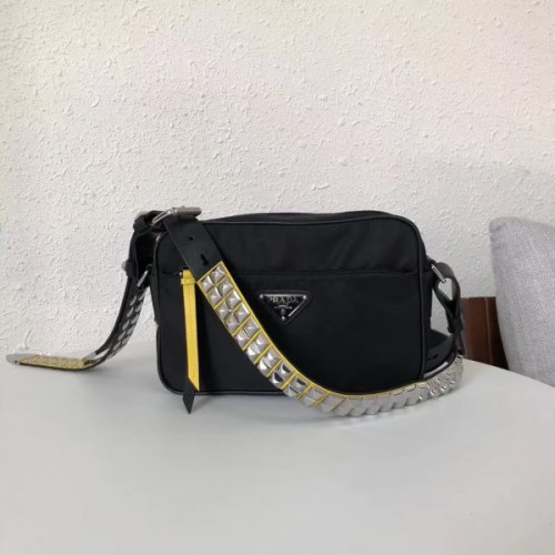Pra*a-bag-171