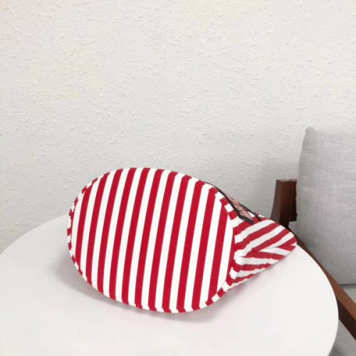 Pra*a-bag-184