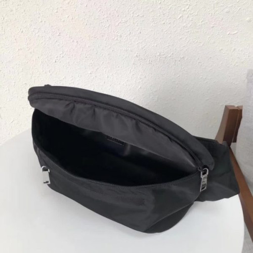 Pra*a-bag-186