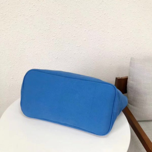 Pra*a-bag-200