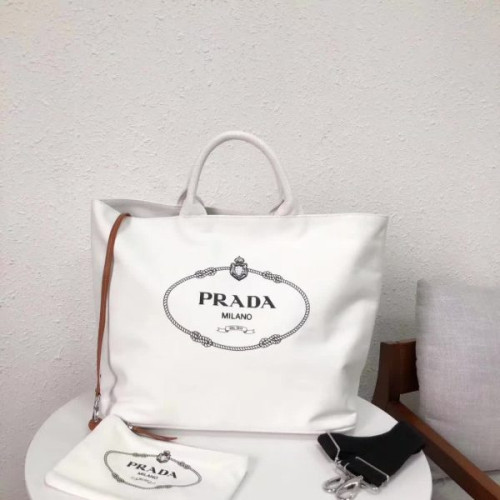 Pra*a-bag-201