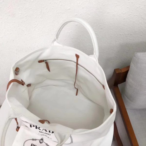 Pra*a-bag-201