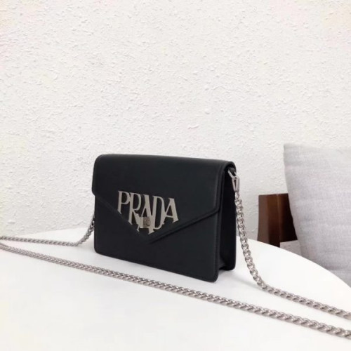 Pra*a-bag-214