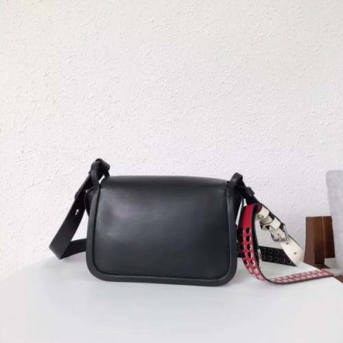 Pra*a-bag-226