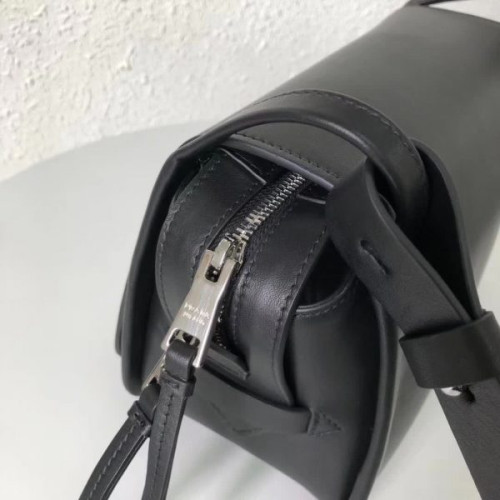 Pra*a-bag-226