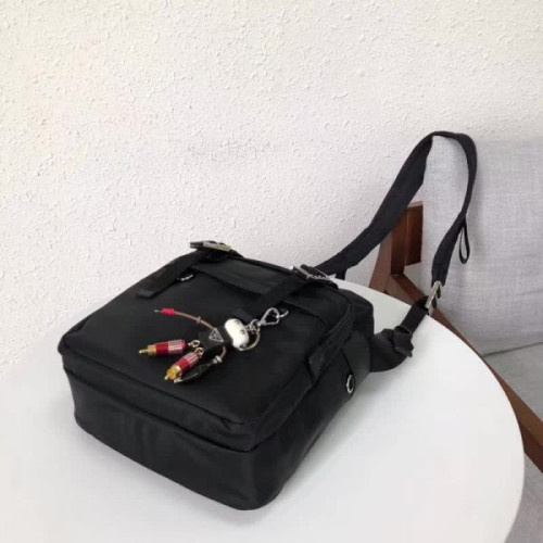 Pra*a-bag-229
