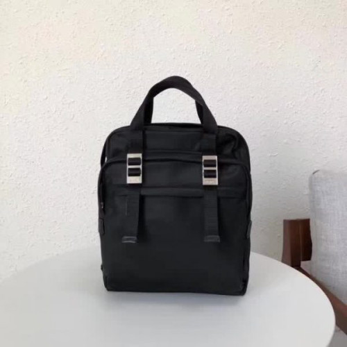 Pra*a-bag-231