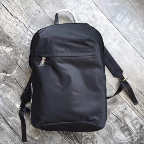 Pra*a-bag-232