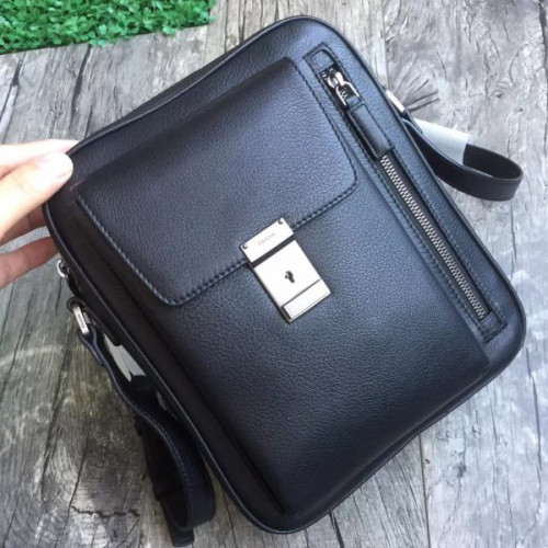 Pra*a-bag-236