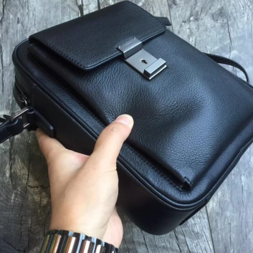 Pra*a-bag-236