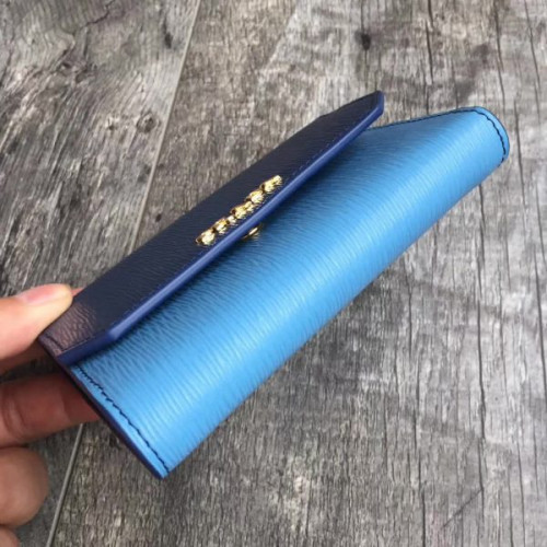 Pra*a-bag-255