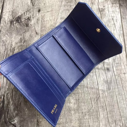 Pra*a-bag-255