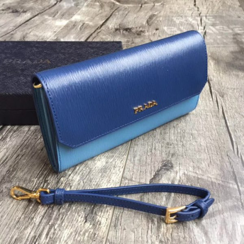 Pra*a-bag-258